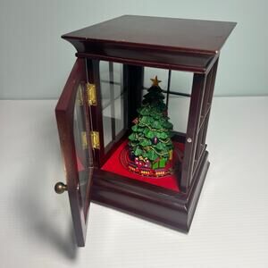 Mr Christmas Holiday Musical Curio Cabinet Display Lighted Tree Moving Train